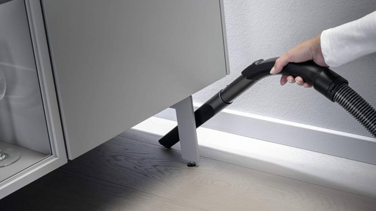 Vacuum Crevice Tool Tips: How to Use Crevice Tools to Clean Like a Pro